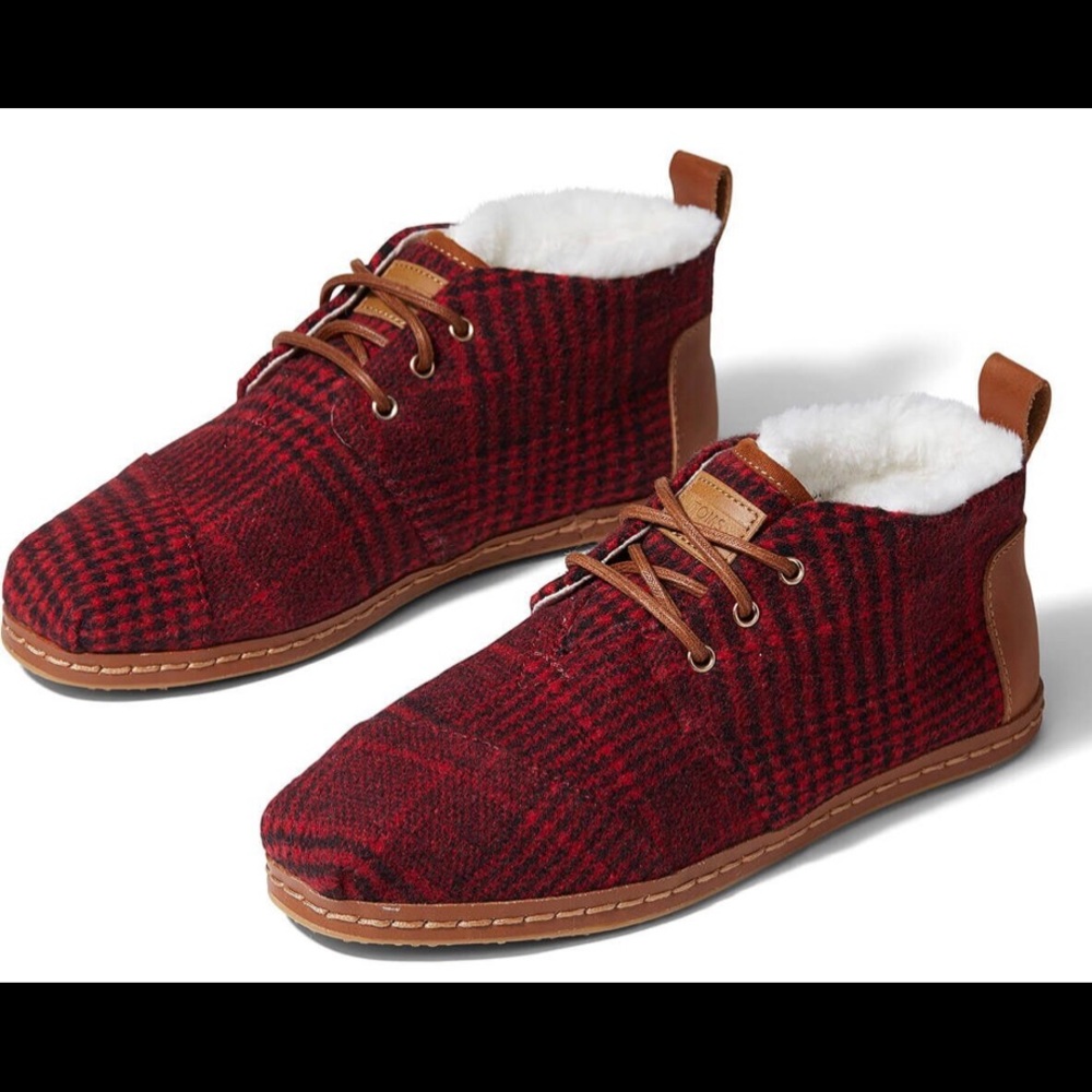 Toms Women Bota Red Plaid Felt Leather Wrap Shoe